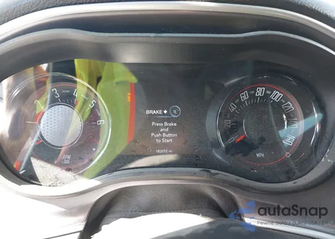 2022 Dodge Challenger Sxt из США, поврежденный, VIN 2C3CDZAG9NH117780